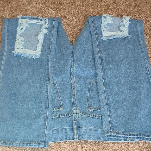 Jeans Fashion cutout jeans NWOT - Picture 7 of 9